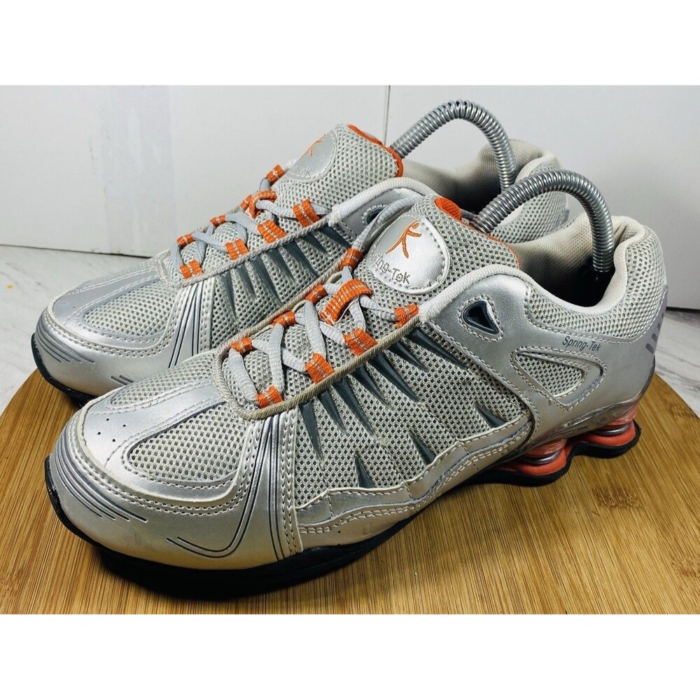 Danskin Now women's athletic shoes size 9 color Silver Grey